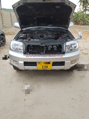 Toyota Hilux Surf 2007 Silver - 5/6