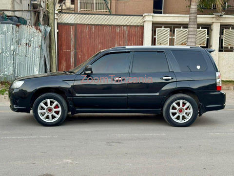 2007 Subaru Forester Black - 6/6