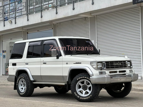2002 Toyota Land Cruiser Prado White - 5/6