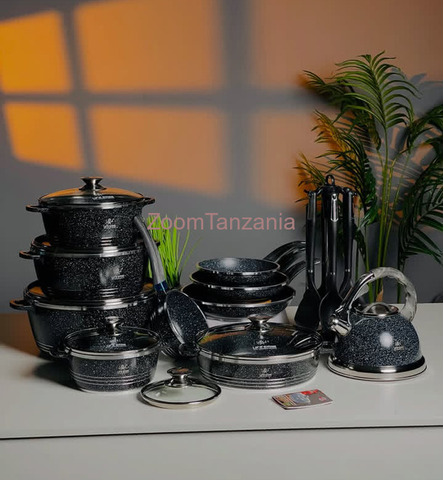 Seti ya Sufuria 4, Kikaango (frying pan) 3, Bakuli 2, Vijiko, na Mwiko - 1/6