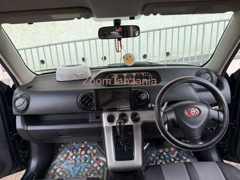 Toyota Corolla Rumion 2008 - 6/6