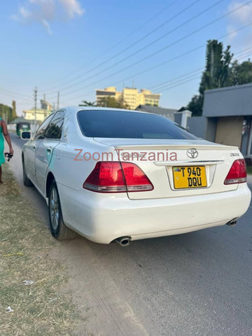 Toyota Crown Royal 2006 Nyeupe - 3/6