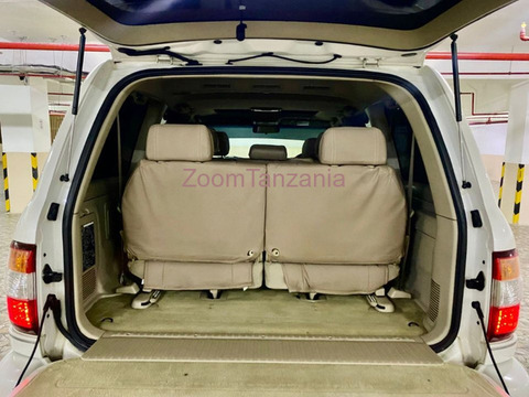 Toyota Land Cruiser 100 Series 2005 Nyeupe - 5/6
