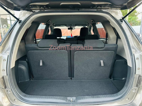 2010 Toyota Wish Gray - 3/4