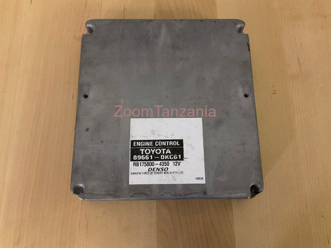 ECU Toyota Hilux 89661-0KC61 Denso - 1/4