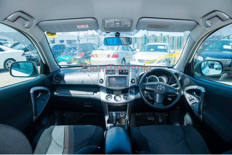 Toyota RAV4 Miss TZ 2007 Nyeupe - 3/6