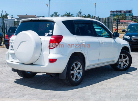 Toyota RAV4 Miss TZ 2007 Nyeupe - 5/6