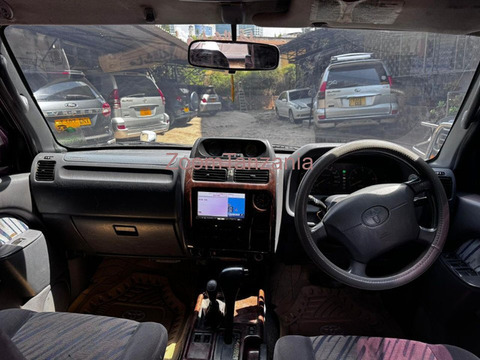 Toyota Land Cruiser Prado 1999 Gray - 2/5