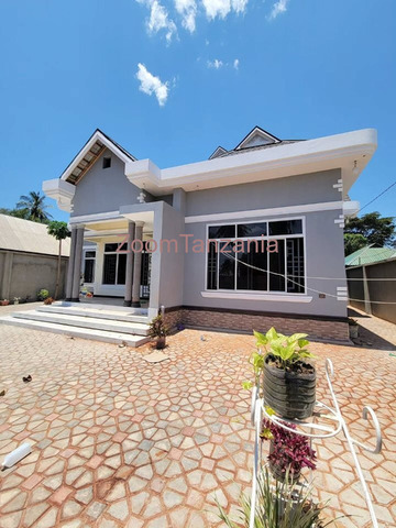 3 Bedrooms Houses For Sale in Kinyerezi, Kibaga - 4/6