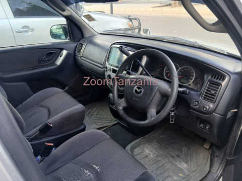 Mazda Tribute 2004 Silver - 2/6