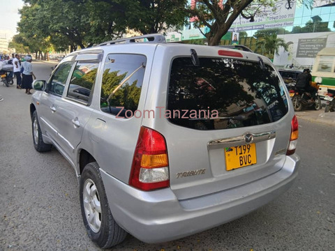 Mazda Tribute 2004 Silver - 3/6