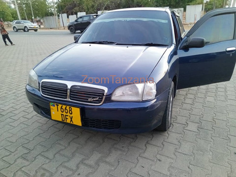 Toyota Starlet 2002 Blue - 4/6