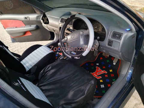 Toyota Starlet 2002 Blue - 5/6