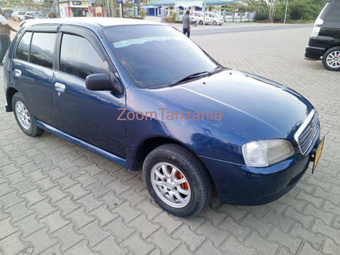 Toyota Starlet 2002 Blue - 6/6