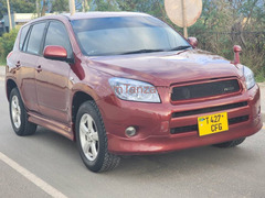 Toyota RAV4 (Miss TZ) 2007 Nyekundu