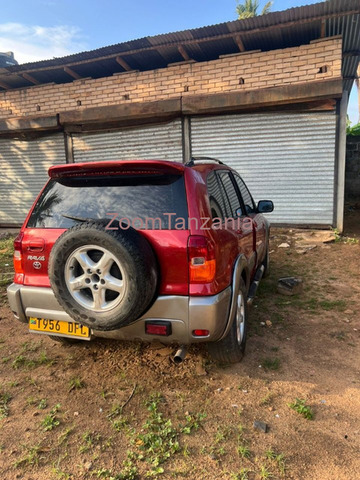 2005 Toyota RAV4 Kill Time Red - 3/6