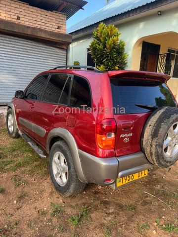 2005 Toyota RAV4 Kill Time Red - 5/6