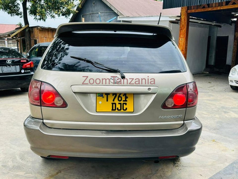 Toyota Harrier 2002 Gold - 5/5
