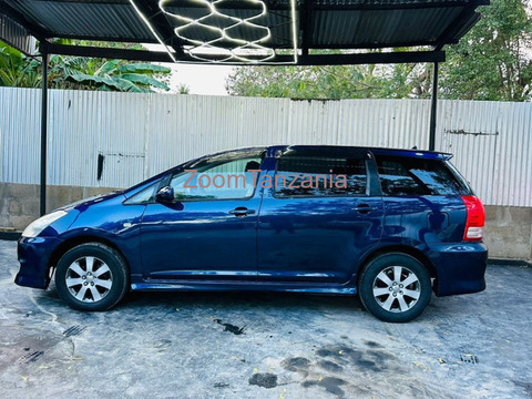 2006 Toyota Wish Blue - 4/6