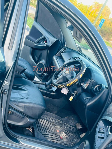 2008 Toyota RAV4 Miss TZ Black - 3/6