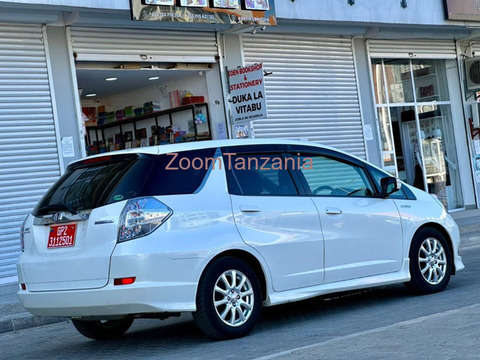 2015 Honda Fit Nyeupe - 6/6