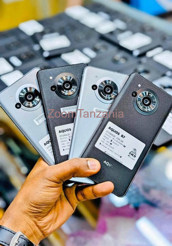 Aquos R7 256GB 12GB RAM