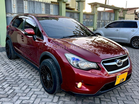 Subaru Impreza 2013 Nyekundu - 3/6