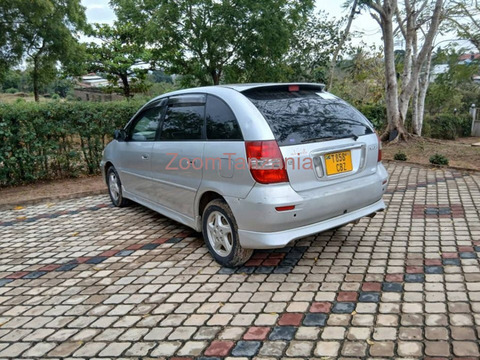 Toyota Nadia 2004 Silver - 6/6