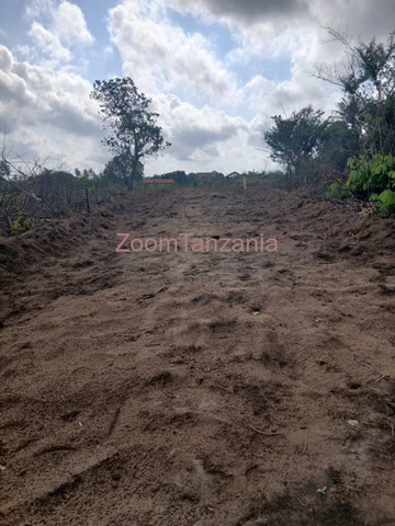 Viwanja Vinauzwa Kibaha Kwa Kwa Mathias - 5/6