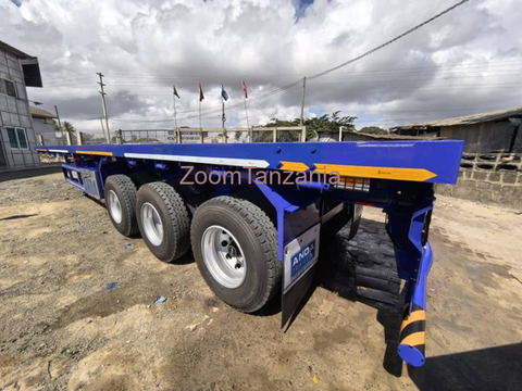 Flatbed Trailers 3 High-quality axles (FUWA) 40FT - 2/5