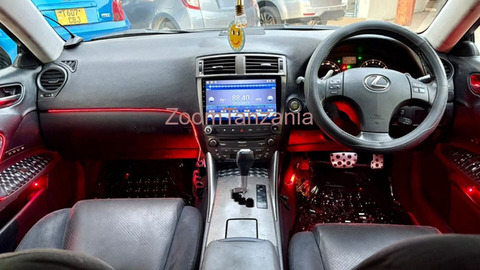 Toyota Lexus 2007 Nyeusi - 3/6