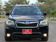 Subaru Forester 2013 Nyeusi