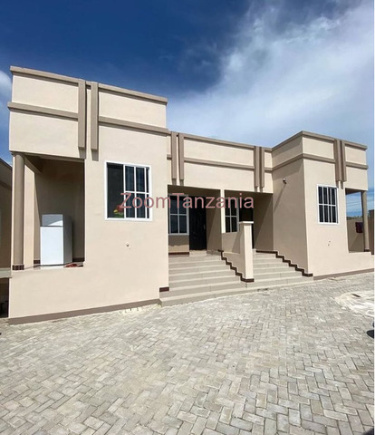 House For Sale In Iringa Town - 2/2