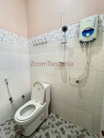 2 Bedrooms House For Rent Igoma Mwanza - 4/6