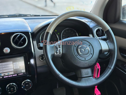 2011 Mazda Verisa Purple - 2/6