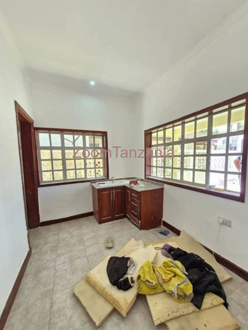3 Bedrooms Houses For Rent in Mikocheni Dar es Salaam - 4/6