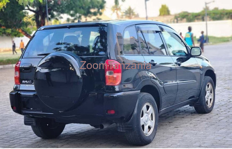 2002 Toyota RAV4 Kill Time Black - 3/6