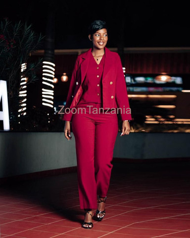 Women's Three Piece Suits - 6/6