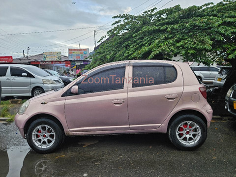 Toyota Vitz 2003 Purple - 4/6