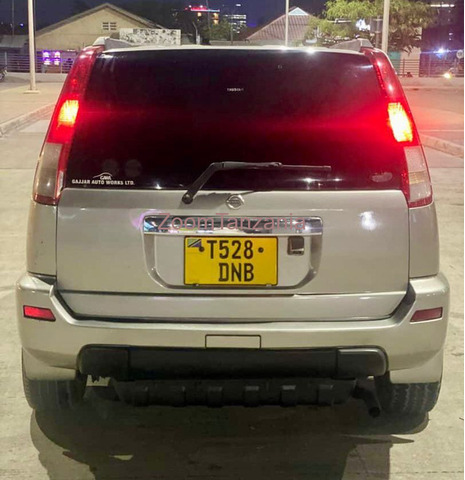 2003 Nissan X-Trail Gold - 4/4