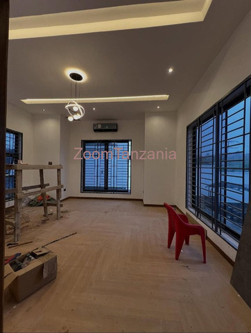 5 Bedrooms New House For Sale In Goba Dar Es Salaam - 3/6