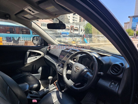 2011 Toyota Vanguard Black - 4/6