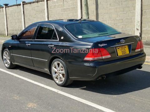2006 Toyota Crown Blue - 5/6