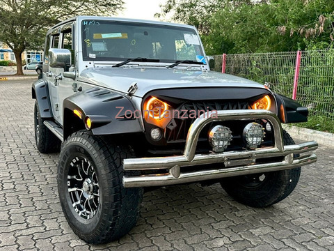 Jeep Wrangler 2010 Gray - 5/6