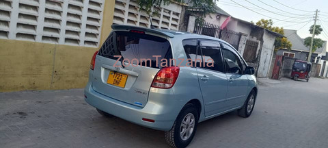 2004 Toyota Corolla Spacio Blue - 3/6