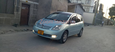 2004 Toyota Corolla Spacio Blue - 6/6