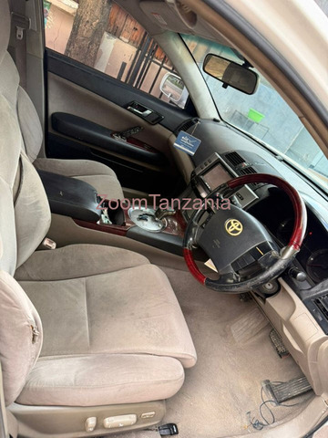 Toyota Mark X 2006 Nyeupe - 2/6