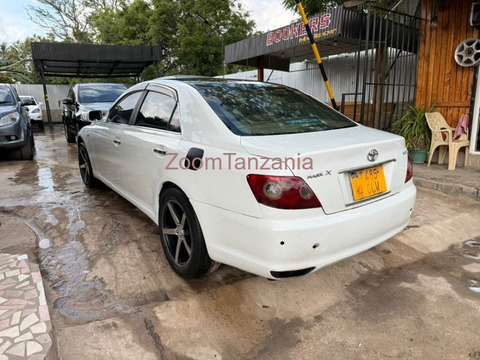 Toyota Mark X 2006 Nyeupe - 5/6