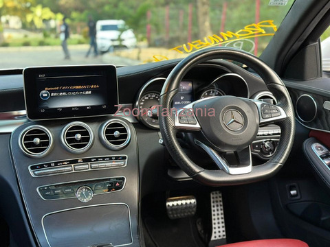 Mercedes Benz 2015 Nyeupe - 2/6