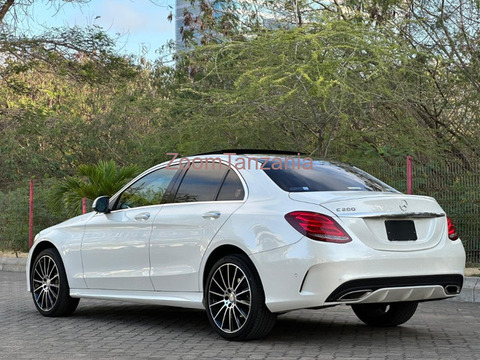 Mercedes Benz 2015 Nyeupe - 5/6